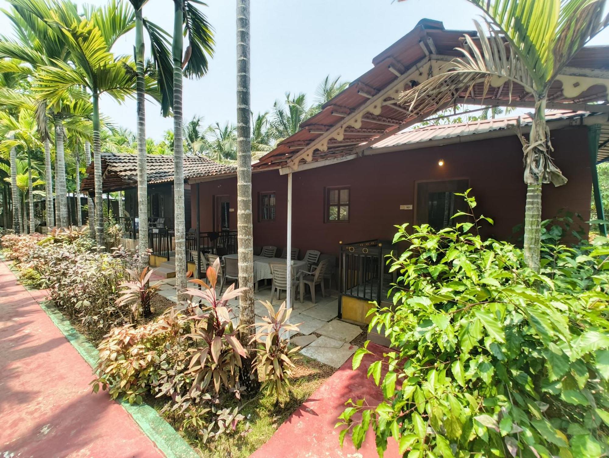 Go Green Spice & Eco Resort Cavelossim Buitenkant foto